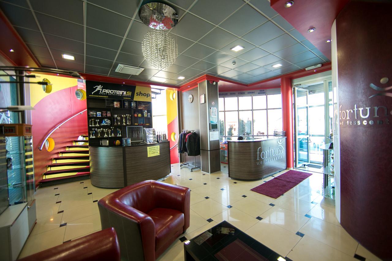 Hotel Fortuna Banja Luka Extérieur photo