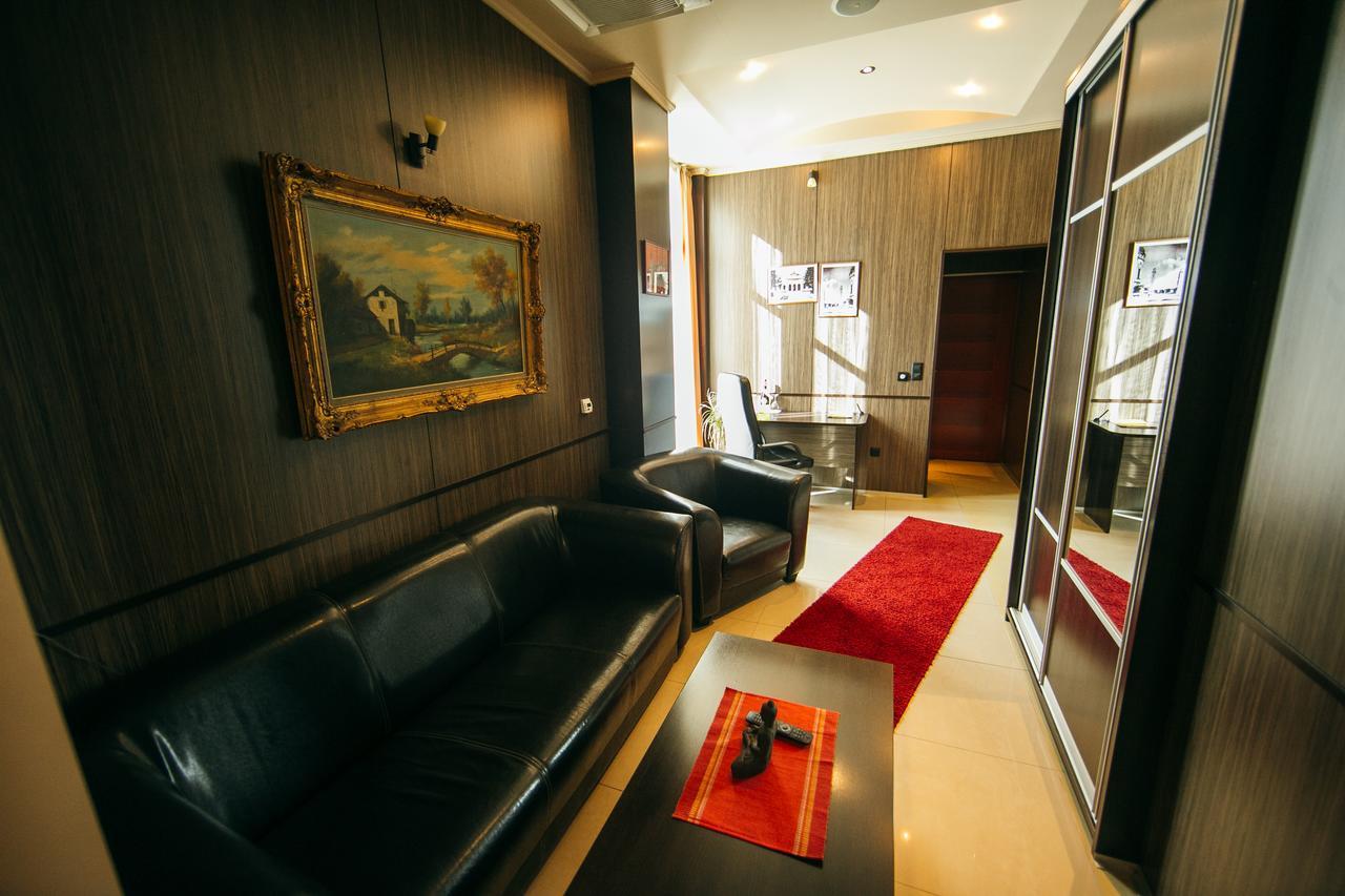 Hotel Fortuna Banja Luka Extérieur photo