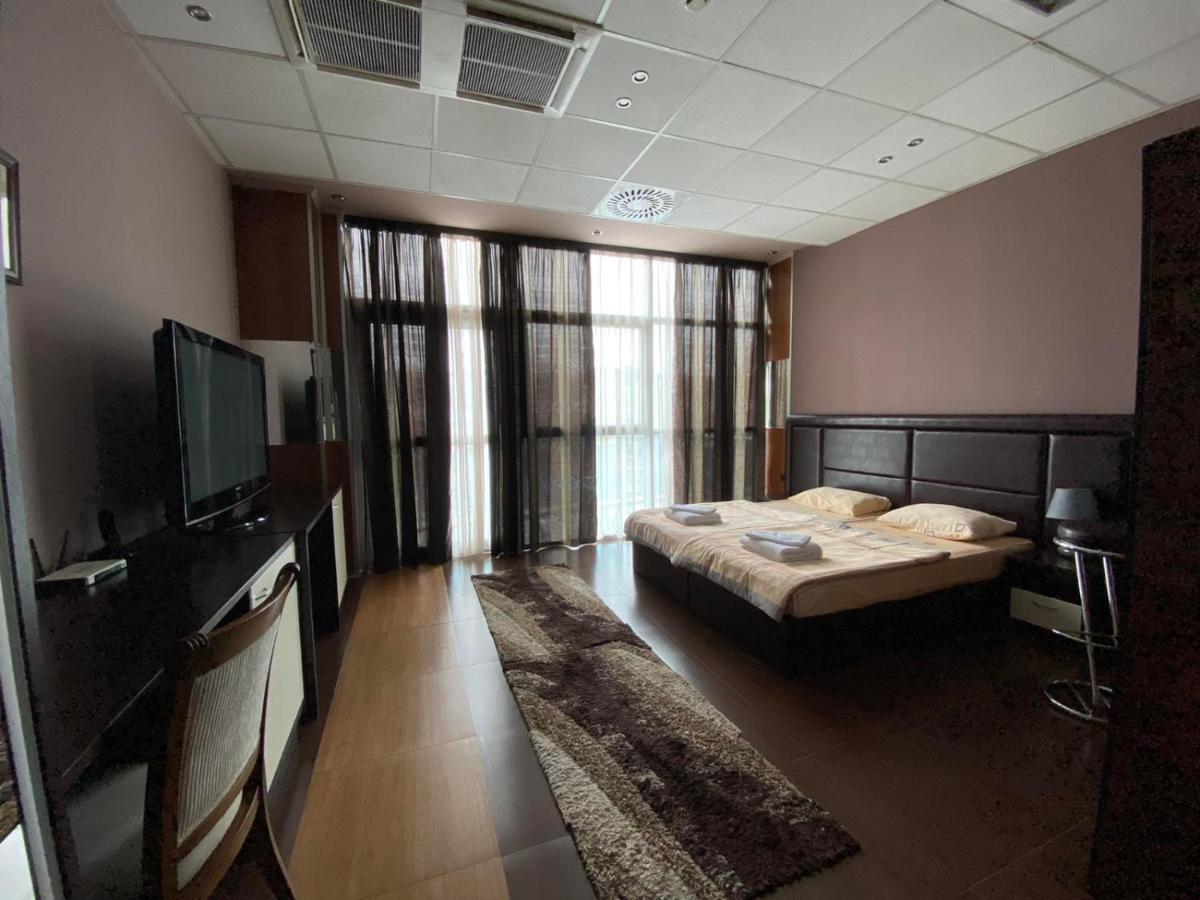 Hotel Fortuna Banja Luka Extérieur photo
